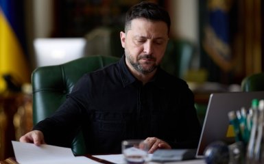 Зеленський закликає пустити Україну в НАТО