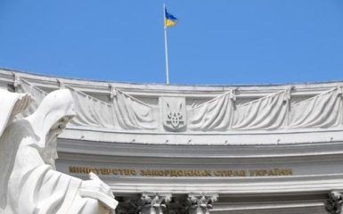 МИД срочно обратился к украинцам из-за китайского коронавируса