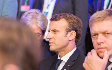 Макрон хочет объявить чрезвычайное экономическое положение во Франции