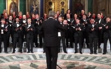 "Ты прости, хорошая Америка": російський хор заспівав про атомне бомбардування США просто у соборі