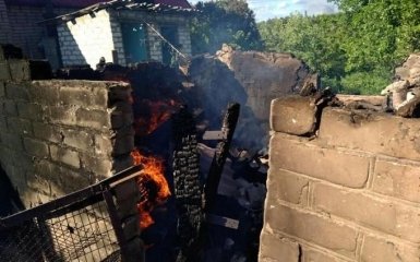 Обстріл Авдіївки з "Градів": з'явилося відео наслідків