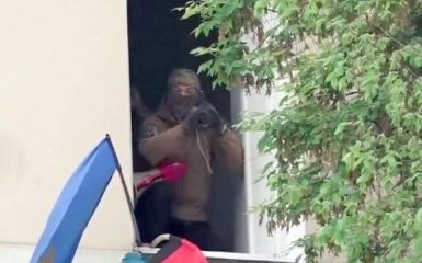 Під час акцій 9 травня в Києві в активіста ОУН помітили гранатомет - Шкіряк