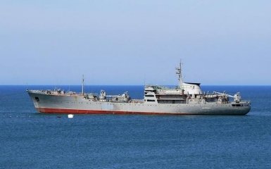 Пожежа на військовому кораблі в Одесі: з'явилися нові подробиці