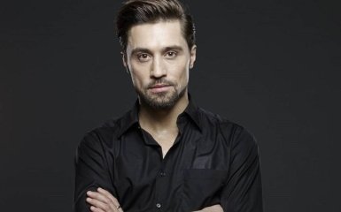 Переможець Євробачення потрапив до бази "Миротворця" за візит до окупованого Криму