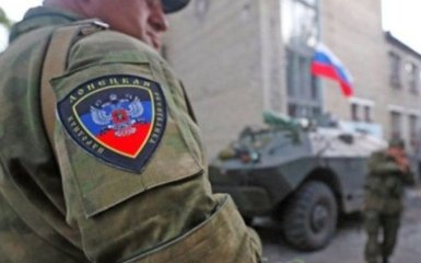 Рыдаем: соцсети высмеяли запрет важной вещи для боевиков ДНР