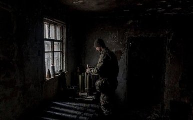 ВСУ показали процесс уничтожения места базирования окупантов — видео