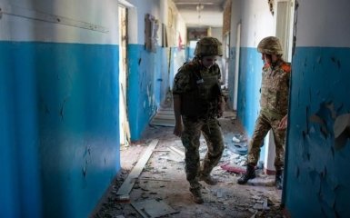 Американка выложила потрясающие фото украинок, воюющих в АТО