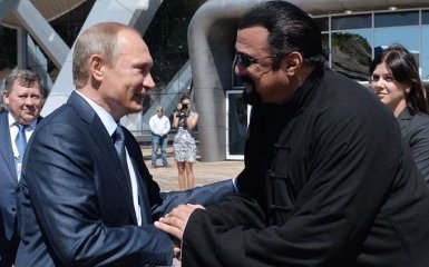 Один прием, и Путину крышка: в сети жестко высмеяли новое фото из Кремля