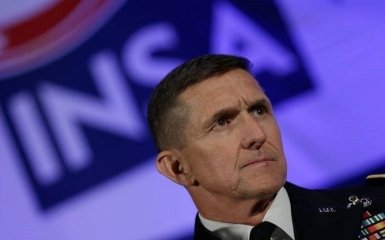 Флінн відмовився давати свідчення у справі про зв'язки з Росією