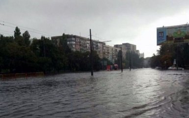 Одесу знову затопило: з'явилися фото