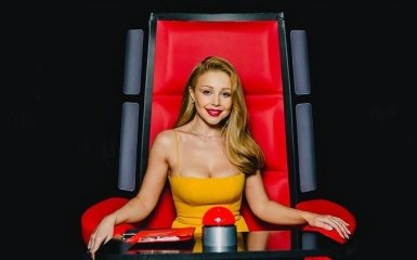 Трудно поверить - Тина Кароль спровоцировала споры в сети откровенными фото