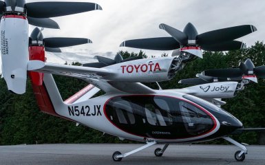 Перше літаюче таксі від Toyota
