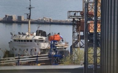 У порт Одеси зайшов танкер під прапором Росії - ЗМІ