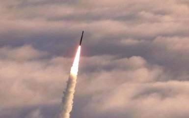 Репетиція вторгнення: КНДР провела нові випробування заборонених ракет, з'явилися відео
