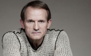 Украинский кум Путина летает в Москву из Киева, несмотря на запреты: появилось видео расследования