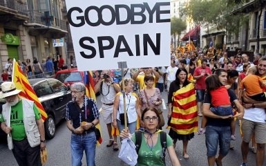 Референдум о независимости Каталонии: "за" проголосовали 90,18% при явке в 43%