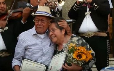 91-летний американец впервые проголосовал на выборах президента США: появилось трогательное видео