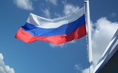 Кремль подтвердил ограничение на выезд из страны для чиновников и бизнесменов