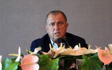 Фатих Терим подал в отставку с поста главного тренера сборной Турции