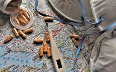 Куди дзвонити при появі симптомів коронавіруса: список важливих телефонів