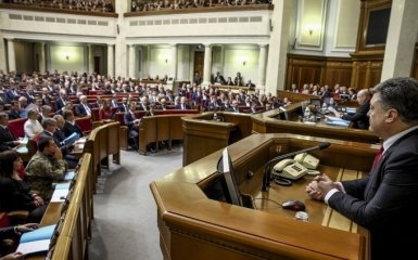 Порошенко предложил Раде кандидатуры своих министров