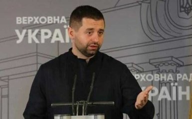 Україна може посилити мобілізацію через ядерну зброю у Білорусі — Арахамія