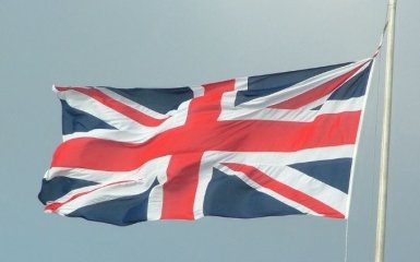 Британія почала велике розслідування проти Amazon і Google через обман покупців