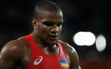 Известный украинский борец снялся в клипе популярного рэпера: опубликовано видео