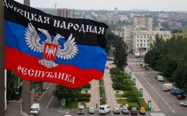 В ДНР хоронили остатки здравого смысла: фото с Донбасса повеселило сеть