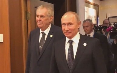 Путін на зустрічі з президентом Чехії видав "жарт" про ліквідацію журналістів: з'явилося відео