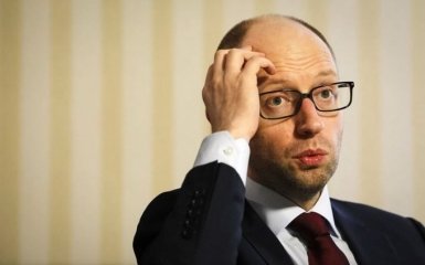 Росія подала запит на оголошення Яценюка в міжнародний розшук, Аваков звернувся до Інтерполу