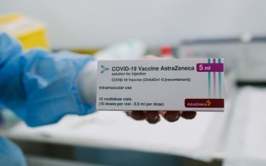 В МОЗ ответили, как будут вакцинировать людей второй дозой