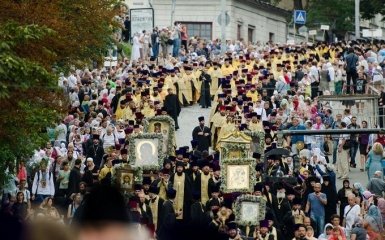 Семь исторических святынь пронесут по улицам Киева