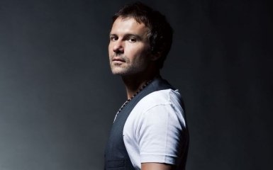 Популярный певец рассказал, где должны пиариться депутаты