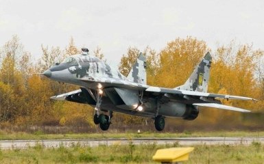 Украина получила первые 4 истребителя МиГ-29 от Словакии