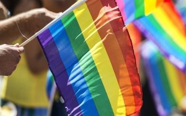 Послы 16 государств призвали Украину защищать права ЛГБТ