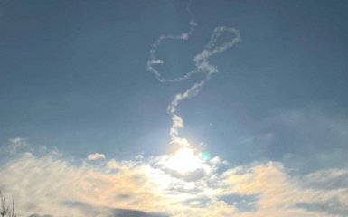 Біля аеродрому в російському Енгельсі лунають вибухи