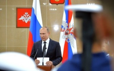 У кума Порошенка на пальцях пояснили брехню Путіна по Криму