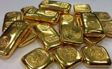 Цена на золото продолжает бить рекорды - что важно знать каждому