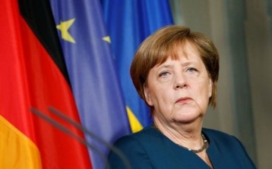Меркель прокоментувала можливість повернення Росії до G8