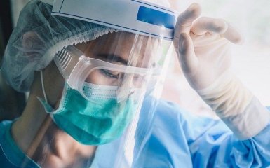 Количество больных коронавирусом в Украине 27 декабря продолжает снижаться