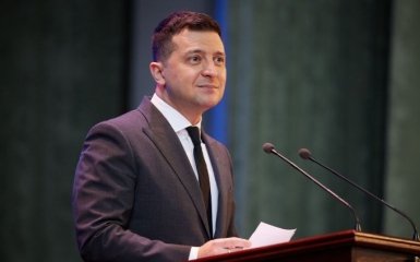 Зеленський спростував контакти зі Стерненком — адвокат активіста нагадав йому про зустрічі