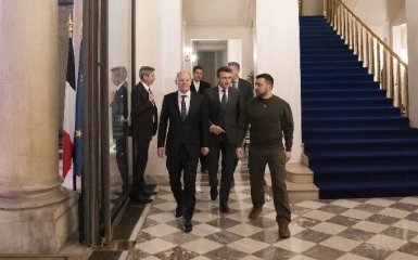 Зеленський переконував Макрона та Шольца надати Україні літаки — Bild