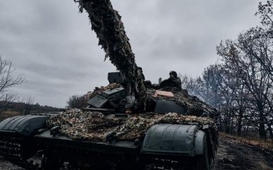 Головне за ніч: армія РФ терпить чергову поразку на Донбасі і готується тікати з окупованої частини Херсонщини