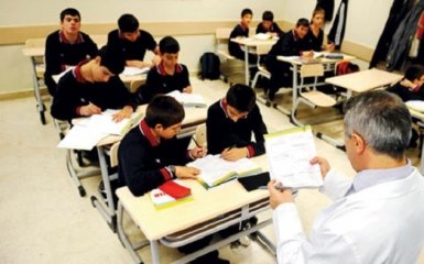 У Туреччині звільнили 1,5 тисячі працівників освіти: в соцмережах іронізують