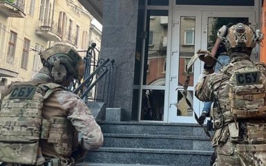 Посадовців регіональних управлінь поліції викрили на незаконних схемах