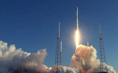 SpaceX запустила в космос "мисливця за планетами": з'явилося захоплююче відео