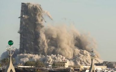 144-этажное здание упало за 10 секунд. В ОАЭ одновременно взорвали четыре небоскреба