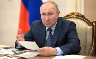 Путин окончательно решил скрыть от мира военные маневры России