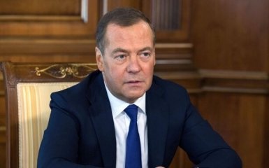 Медведєв погрожує приєднати до Росії окуповані грузинські регіони Південну Осетію та Абхазію